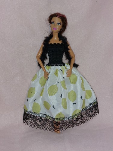 Barbie kleid gelb schwarz - barbie,
