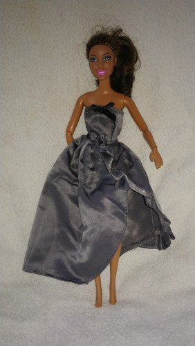 Barbie puppen kleid silber - puppen,