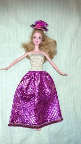 Barbie kleid hut - barbie,